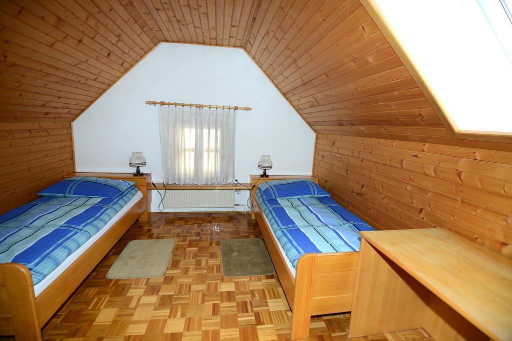 Apartments & Rooms Lipa Bohinj ภายนอก รูปภาพ